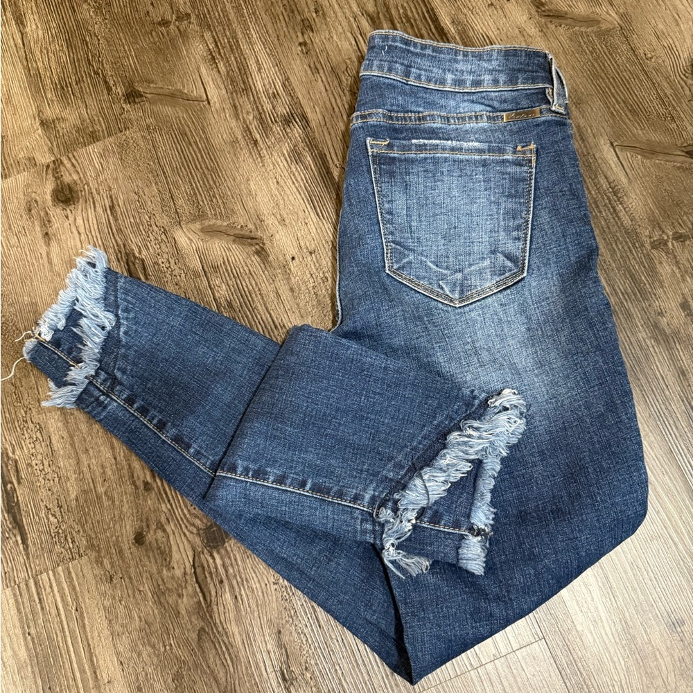Distressed Blue Jeans - Picture 4 of 5